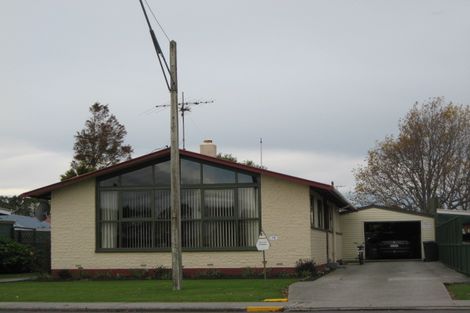 Photo of property in 18 Centennial Avenue, Balclutha, 9230