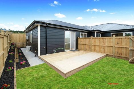 Photo of property in 17 Minerva Avenue, Helensville, 0800