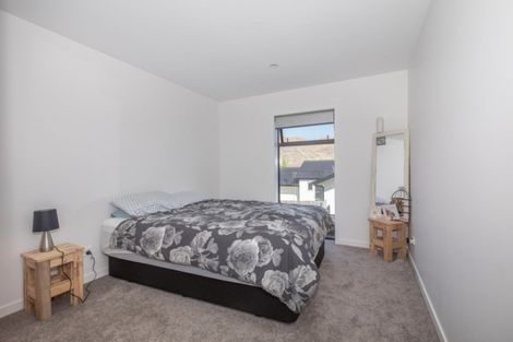 Photo of property in 34 Minaret Ridge, Wanaka, 9305