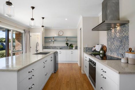 Photo of property in 16 Tiaki Way, Cambridge, 3434