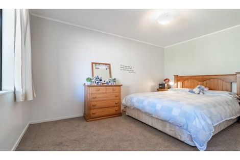 Photo of property in 1/121 Astley Avenue, New Lynn, Auckland, 0600
