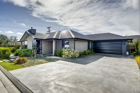 Photo of property in 140d Brookvale Road, Havelock North, 4130