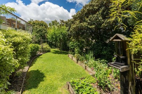 Photo of property in 99 Lake Crescent, Hamilton Lake, Hamilton, 3204