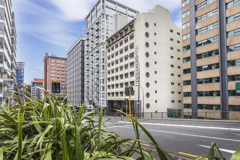 Photo of property in Orange Apartments/victoria Centr, 910/169 The Terrace, Wellington Central, Wellington, 6011