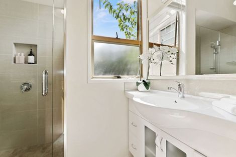 Photo of property in 29 Ingle Avenue, Waipahihi, Taupo, 3330