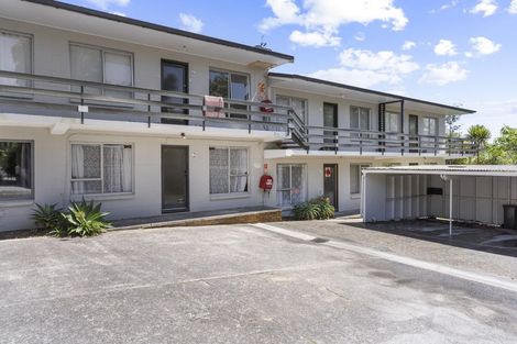 Photo of property in 2/46 School Road, Morningside, Auckland, 1021