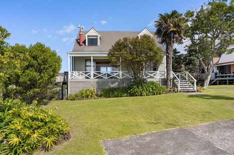 Photo of property in 441 Onemana Drive, Onemana, Whangamata, 3691