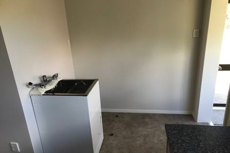 Photo of property in 9 Kereru Bend, Tawa, Wellington, 5028