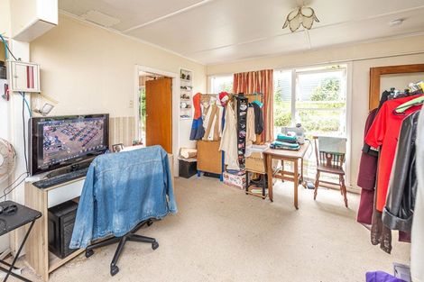 Photo of property in 53 Swiss Avenue, Gonville, Whanganui, 4501