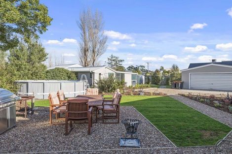 Photo of property in 4 Kainga Road, Kainga, Christchurch, 8083