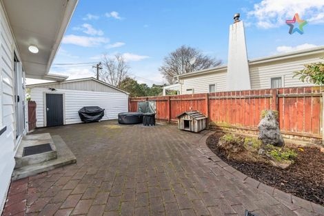 Photo of property in 24 Golf Road, Manor Park, Lower Hutt, 5019