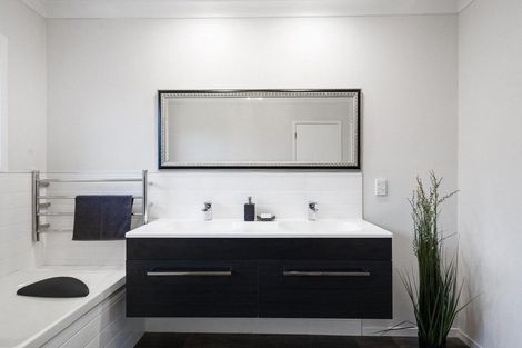 Photo of property in 376 Douglas Avenue, Te Awamutu, 3800