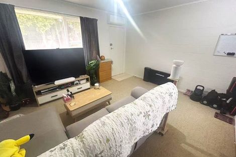 Photo of property in 8 Dinglebank Road, Mount Wellington, Auckland, 1060