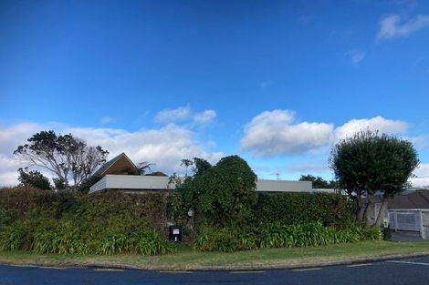 Photo of property in 14 Toru Road, Paraparaumu Beach, Paraparaumu, 5032