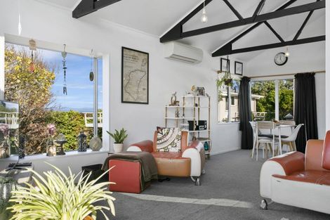 Photo of property in 742 Acacia Bay Road, Acacia Bay, Taupo, 3330