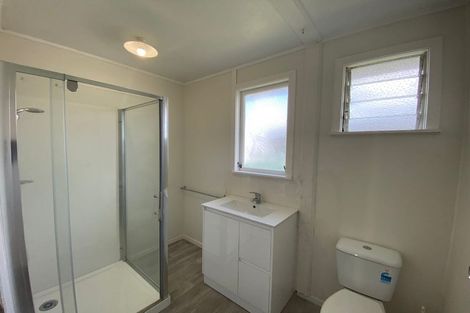 Photo of property in 30 Cargill Street, Papakura, 2110