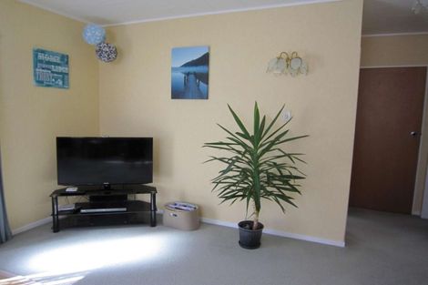 Photo of property in 4/22 Liverpool Street, Trentham, Upper Hutt, 5018