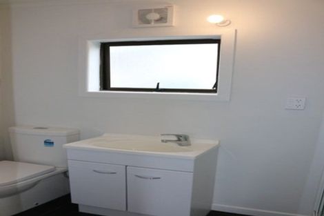 Photo of property in 15 Webb Street, Terrace End, Palmerston North, 4410