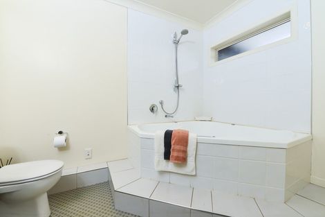 Photo of property in 1 Elizabeth Street, Beerescourt, Hamilton, 3200