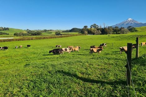 Photo of property in 801 Mangorei Road, Mangorei, New Plymouth, 4371