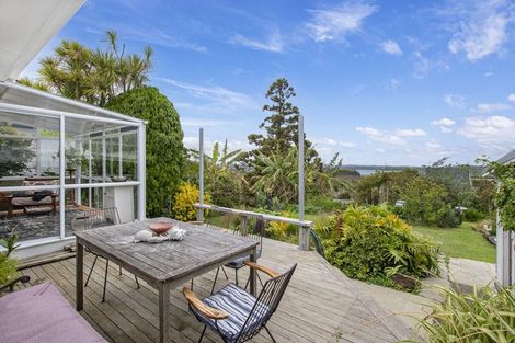 Photo of property in 86 West View Crescent, Onerahi, Whangarei, 0110