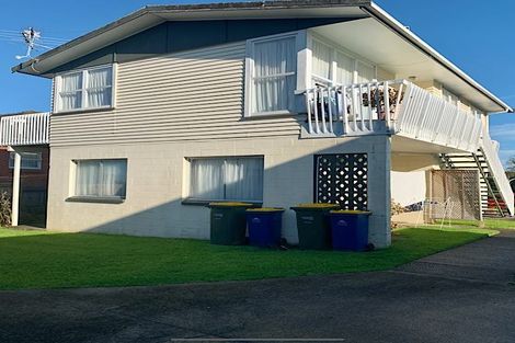 Photo of property in 6 Dudding Avenue, Northcote, Auckland, 0627