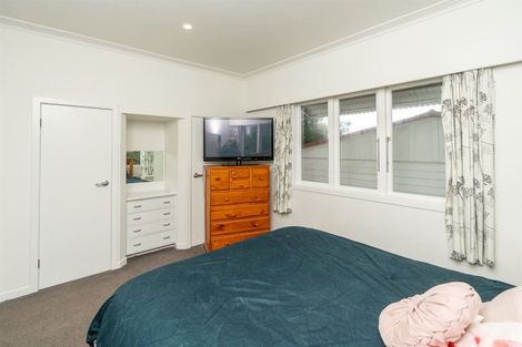 Photo of property in 68 Storey Avenue, Forest Lake, Hamilton, 3200