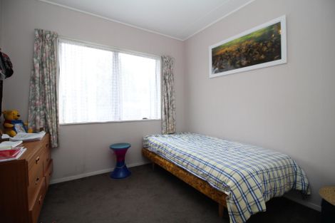 Photo of property in 32b Aquarius Drive, Kawaha Point, Rotorua, 3010