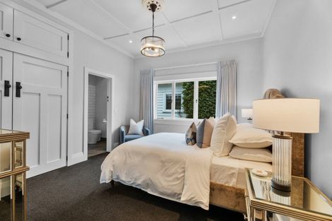 Photo of property in 84 Marsden Avenue, Mount Eden, Auckland, 1024