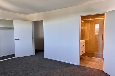 Photo of property in 14 Bee Lane, Whitby, Porirua, 5024