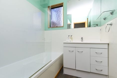 Photo of property in 8 Ballina Drive, Churton Park, Wellington, 6037