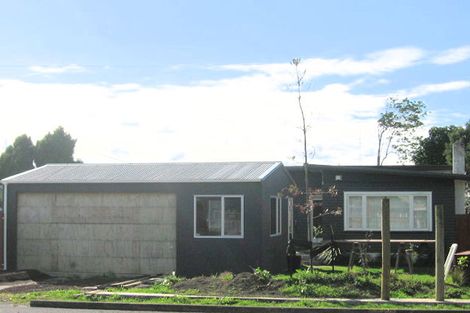 Photo of property in 11a Keeling Road, Henderson, Auckland, 0612