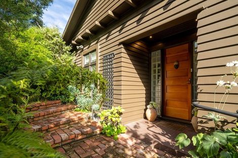 Photo of property in 5 Allan Street, Nelson South, Nelson, 7010