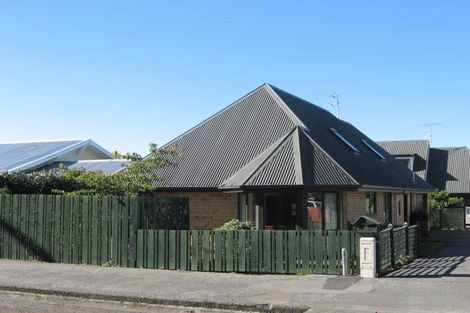 Photo of property in 18 Oak Grove, Ashburton, 7700