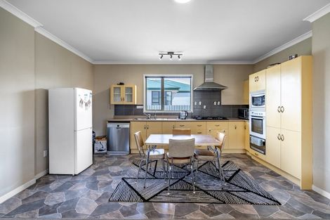 Photo of property in 196 Bourke Street, Windsor, Invercargill, 9810