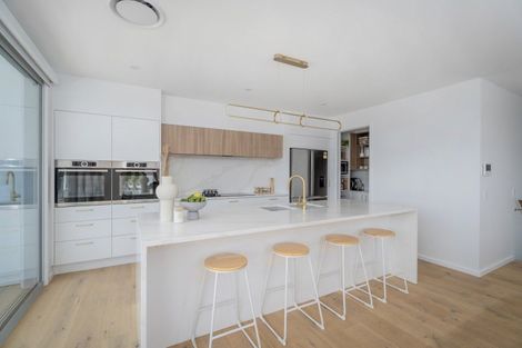 Photo of property in 8 Awatea Drive, Whitianga, 3510