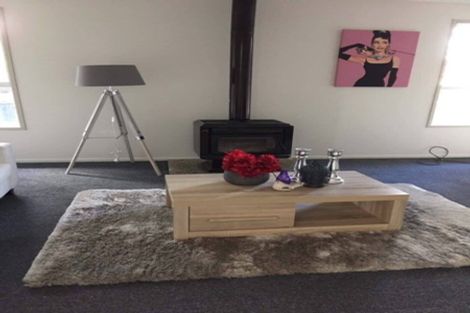 Photo of property in 158 Wordsworth Road, Manurewa, Auckland, 2102