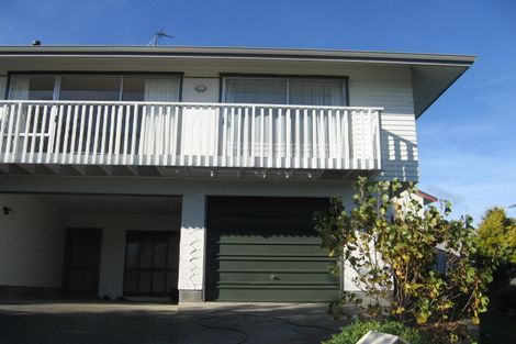 Photo of property in 1 Meridian Way, Whitby, Porirua, 5024