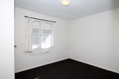 Photo of property in 12 Gibbs Road, Manurewa, Auckland, 2102