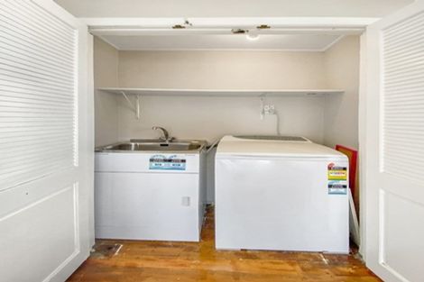 Photo of property in 16 Halifax Street, Kingston, Wellington, 6021