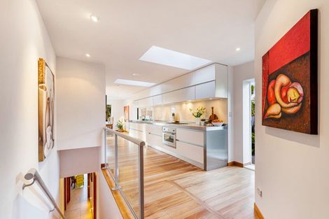 Photo of property in 109 Beresford Street, Bayswater, Auckland, 0622