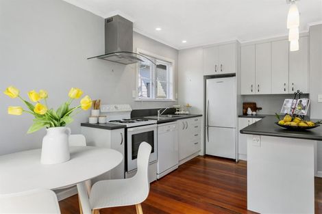 Photo of property in 117 Taupo View Road, Taupo, 3330