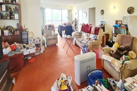 Photo of property in 2/41 Koromiko Street, New Lynn, Auckland, 0600