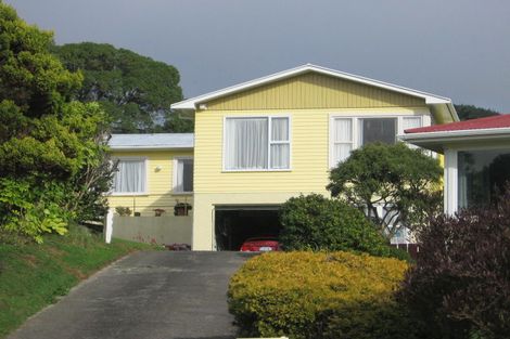 Photo of property in 39 Pembroke Street, Tawa, Wellington, 5028