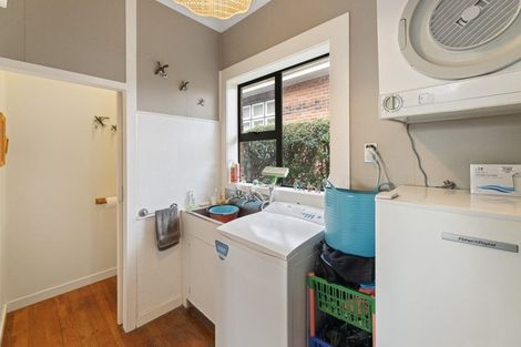 Photo of property in 96 Middleton Road, Kew, Dunedin, 9012