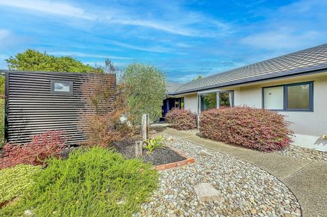 Photo of property in 10 Yasmin Lane, Kinloch, Taupo, 3377