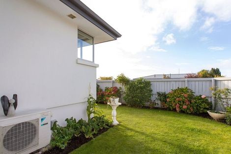 Photo of property in 1/34 Niven Street, Avondale, Christchurch, 8061