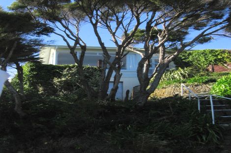 Photo of property in 12 Roys Road, Plimmerton, Porirua, 5026