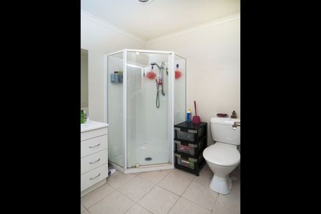 Photo of property in 3 Kokako Rise, Papakura, 2110