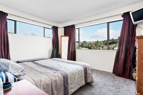 Photo of property in 119 Browns Bay Road, Browns Bay, Auckland, 0630